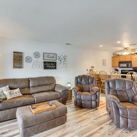 Modern Condo With Screened Balcony And Views! Osage Beach Luaran gambar